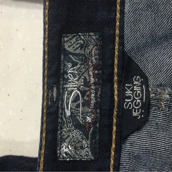 SILVER WOMENS SUKI JEGGINGS DARK WASH LOW RISE JEANS 28x31 ACTUAL 30x 30 1/2 - Picture 9 of 11